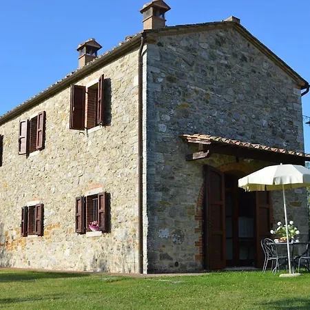 Tuscan Retreat In Montalceto